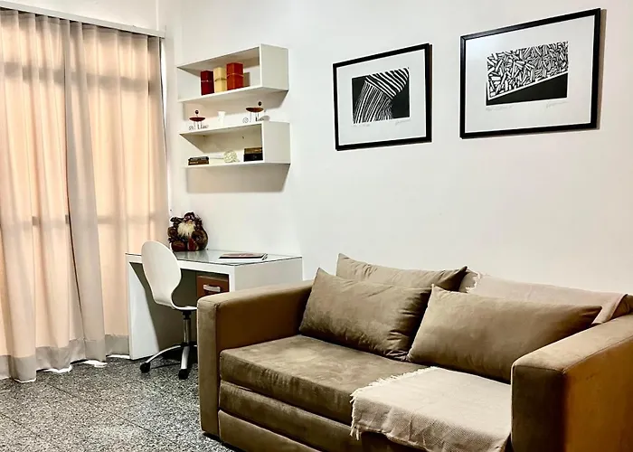 Apartamento A 300M Beira Mar-Meireles! Servico Diario E Wi-Fi 650Mb!